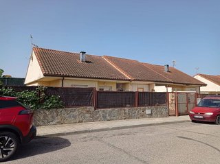 Chalet en venta en Novés