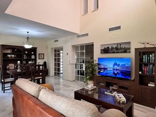 Chalet en venta en Bollullos de la Mitación