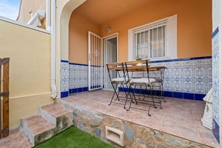 Casa adosada en venta en Florida Baja en Alicante