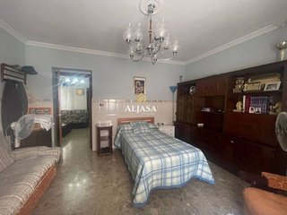 Casa en venta en Torredonjimeno