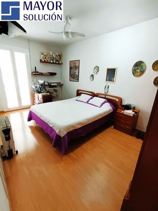 Chalet en venta en Parets del Vallès