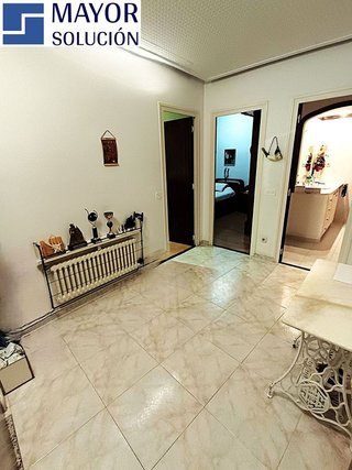 Chalet en venta en Parets del Vallès