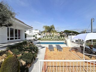 Casa pareada en venta en Sant Pol de Mar