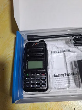 Walkie Talkie TYT 144.250/430.550