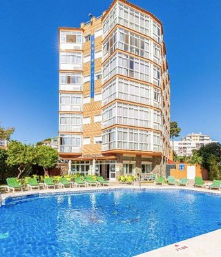 Piso en venta en Puerto Marina en Benalmádena
