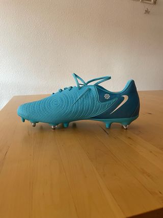 Botas de fútbol Nike Phantom GZ