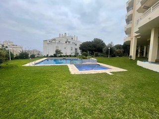 Piso en venta en La Carihuela en Torremolinos