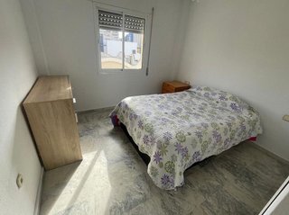 Piso en venta en La Carihuela en Torremolinos
