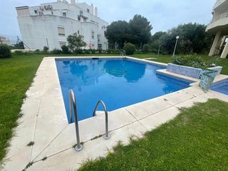 Piso en venta en La Carihuela en Torremolinos