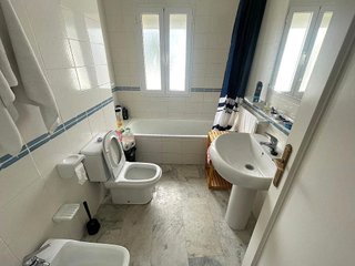 Piso en venta en La Carihuela en Torremolinos