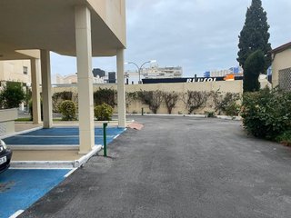 Piso en venta en La Carihuela en Torremolinos
