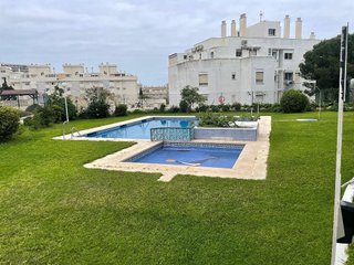 Piso en venta en La Carihuela en Torremolinos