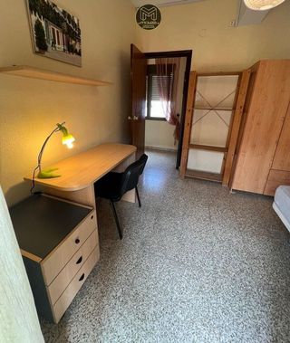 Piso en venta en Linares