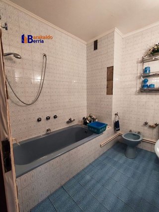 Piso en venta en Centro - Desierto - Arrontegi en Barakaldo