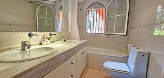 Piso en venta en Elviria en Marbella