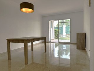 Piso en venta en Los Naranjos - Las Brisas en Marbella