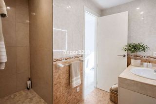 Piso en venta en Nueva Andalucía centro en Marbella