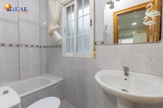 Casa adosada en venta en Maracena