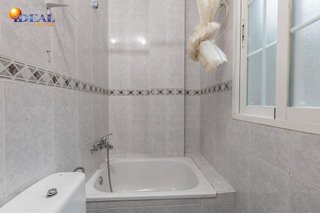 Casa adosada en venta en Maracena