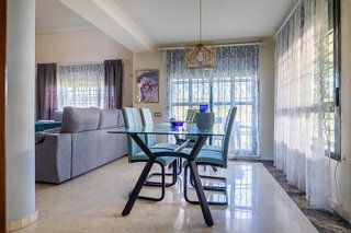Chalet en venta en Palomares del Río