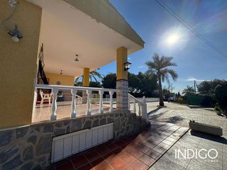 Chalet en venta en Alcalde Felipe Mallol en San Vicente del Raspeig/Sant Vicent del Raspeig