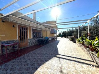 Chalet en venta en Alcalde Felipe Mallol en San Vicente del Raspeig/Sant Vicent del Raspeig