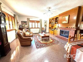 Chalet en venta en Alcalde Felipe Mallol en San Vicente del Raspeig/Sant Vicent del Raspeig