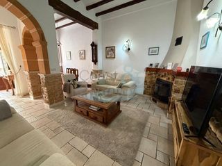 Casa en venta en Teulada Pueblo en Teulada
