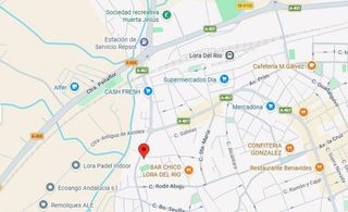 Chalet en venta en Lora del Río