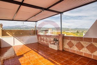 Casa adosada en venta en Camino Viejo de Málaga en Vélez-Málaga