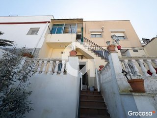 Chalet en venta en Marianao en Sant Boi de Llobregat