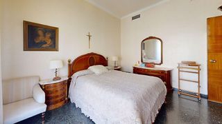 Piso en venta en Los Remedios en Sevilla