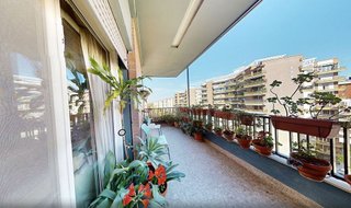 Piso en venta en Los Remedios en Sevilla