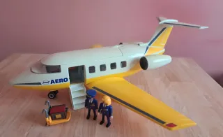 GRAN AVION PLAYMOBIL AERO LINE