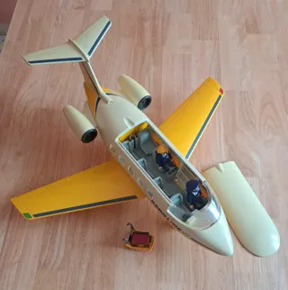 GRAN AVION PLAYMOBIL AERO LINE