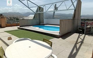 Piso en venta en Cervantes en Granada