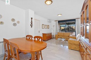 Piso en venta en Cervantes en Granada