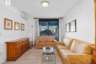 Piso en venta en Cervantes en Granada