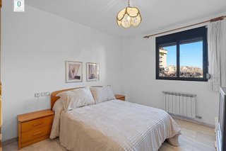 Piso en venta en Cervantes en Granada