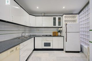 Piso en venta en Cervantes en Granada