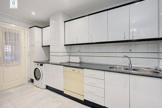 Piso en venta en Cervantes en Granada