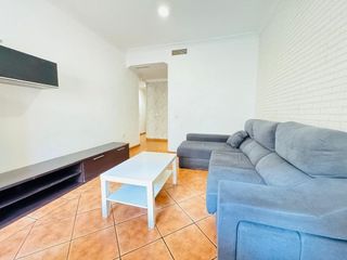 Piso en venta en La Granja-La Colina-Los Pastores en Algeciras