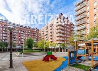 Piso en venta en Amara - Berri en San Sebastián-Donostia