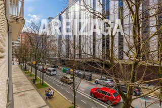 Piso en venta en Amara - Berri en San Sebastián-Donostia
