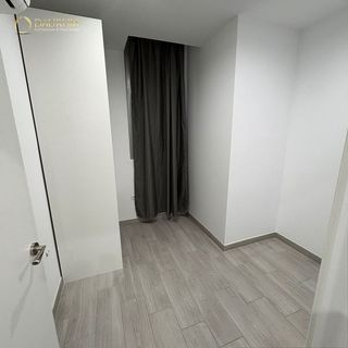 Piso en venta en El Barral Ferial en Coslada