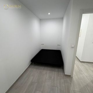 Piso en venta en El Barral Ferial en Coslada