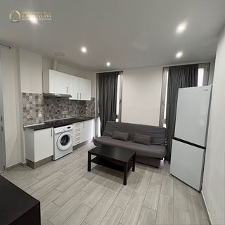 Piso en venta en El Barral Ferial en Coslada