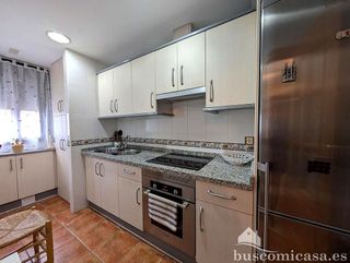 Piso en venta en Linares