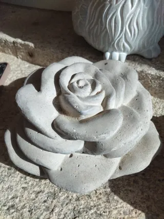 Adornos de piedra artificial estilo cemento