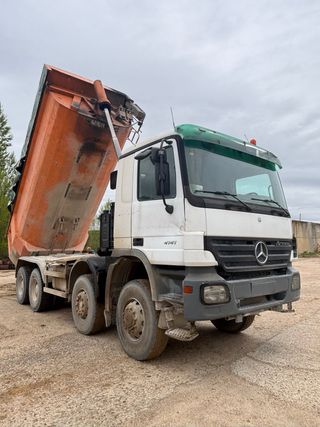 Dumper Mercedes Actros 4144